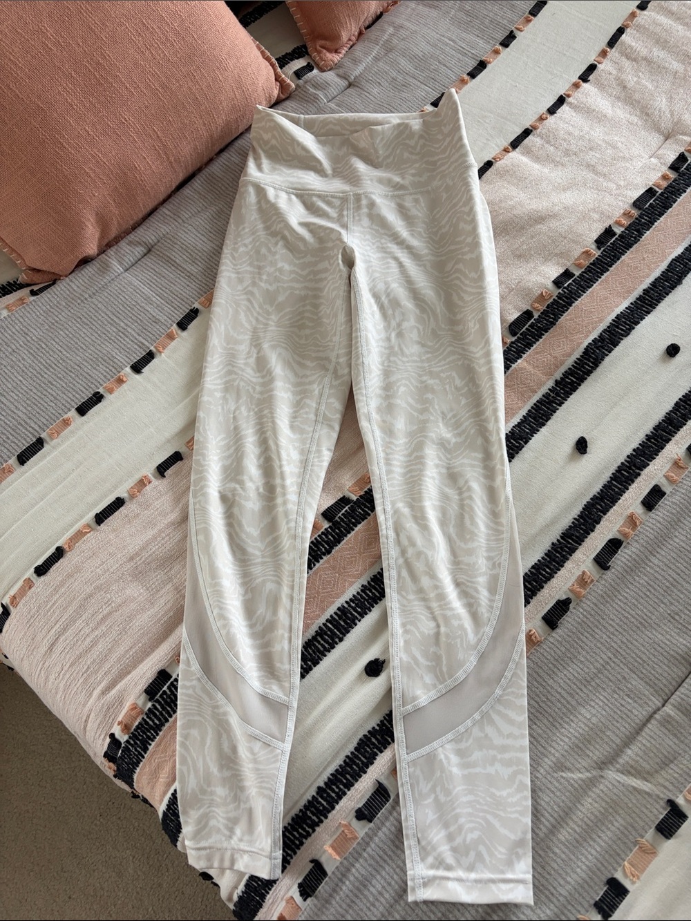 Zella Light Neutral Printed High-Waist Leggings